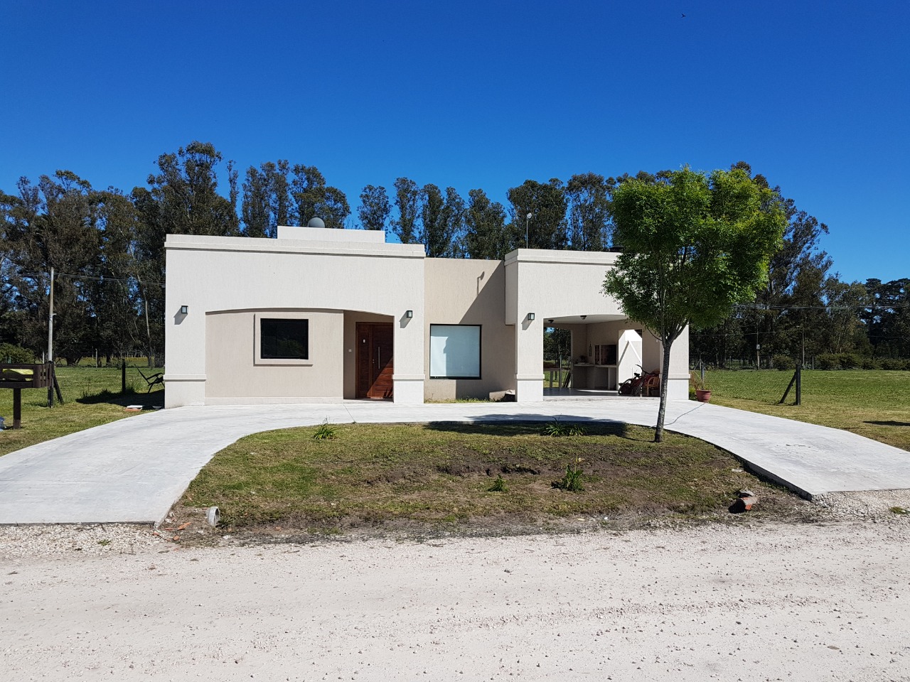 nuevo,  moderno, optimo hermoso chalet de 4 amb
