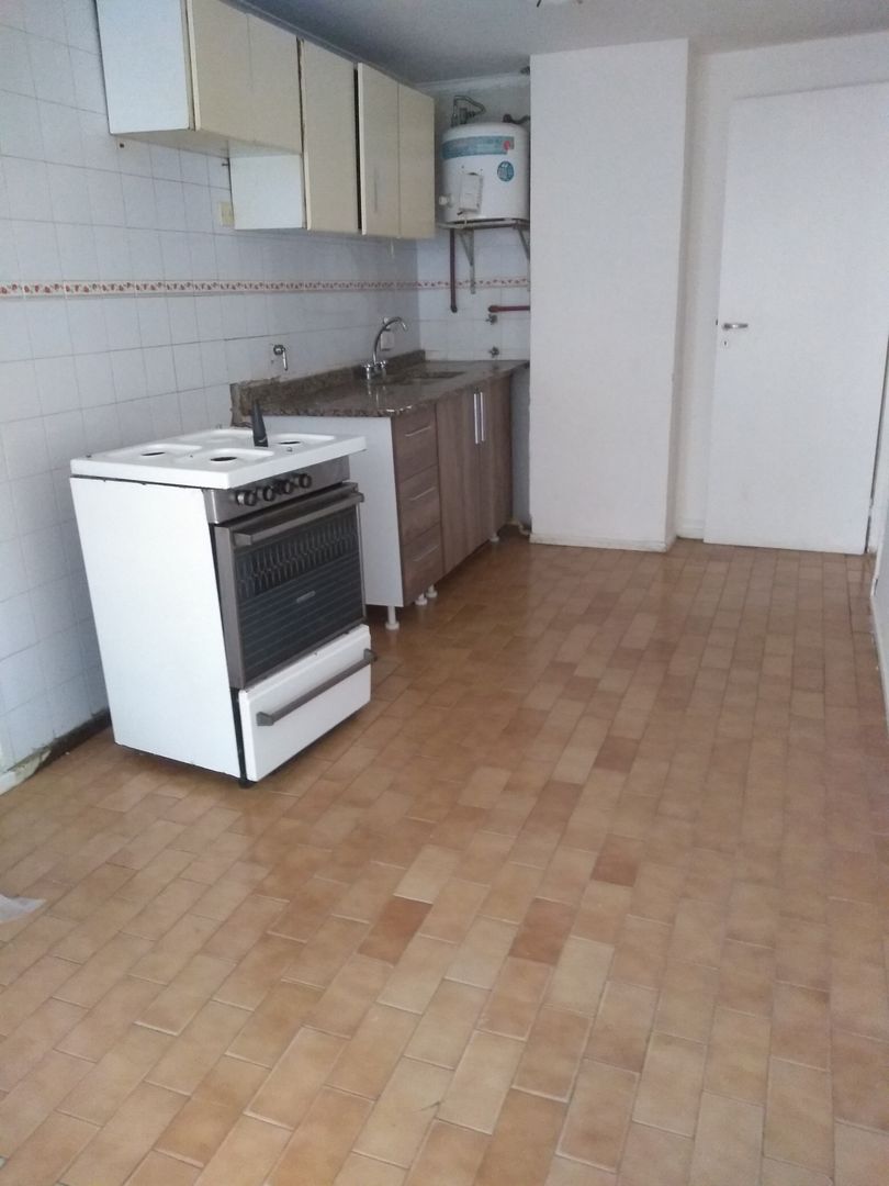 A la venta depto de 3 ambientes contrafrente!!