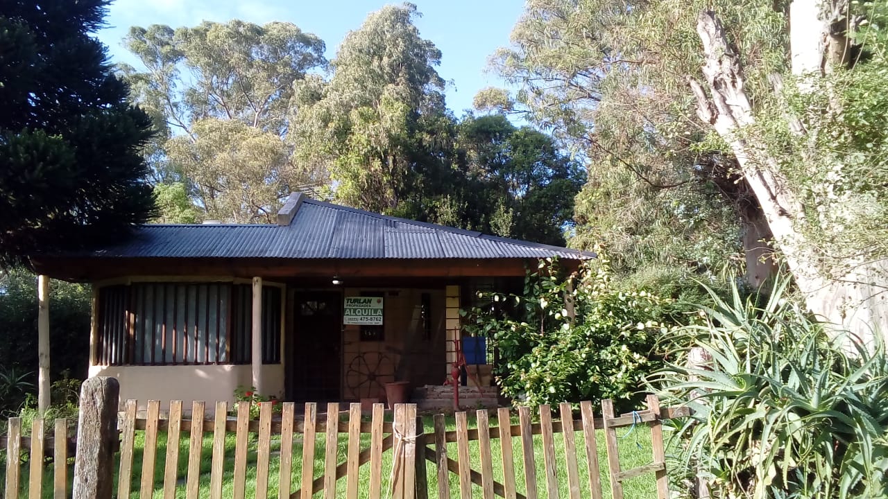 CHALET DE TRES AMBIENTES