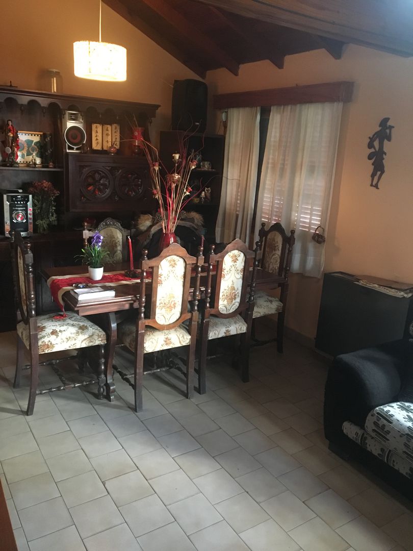 CHALET DE TRES AMBIENTES