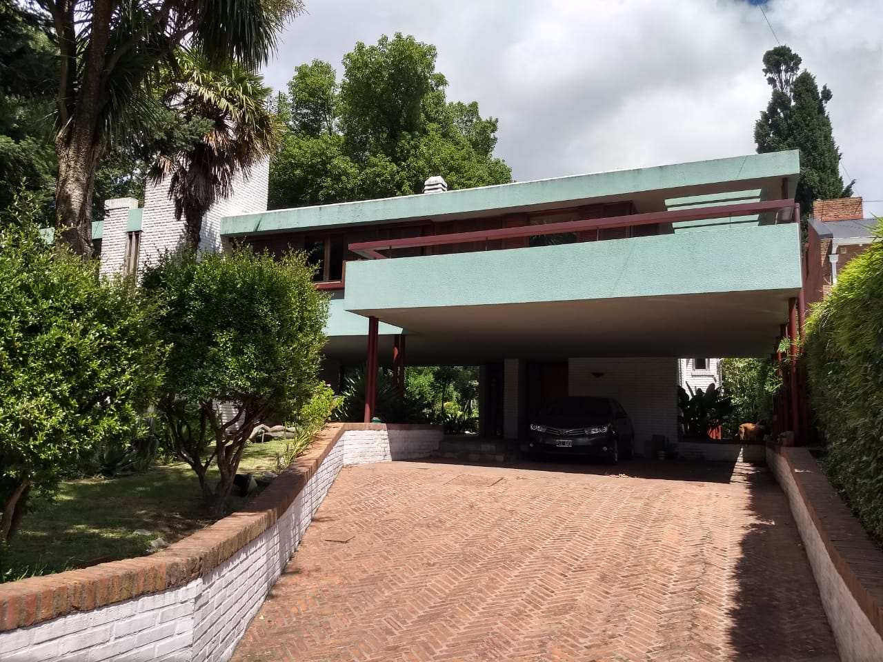 IMPORTANTE RESIDENCIA