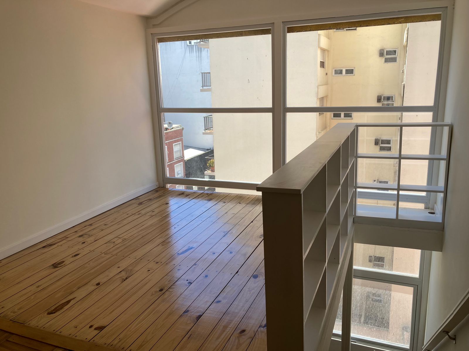Departamento de 2 ambientes en dúplex