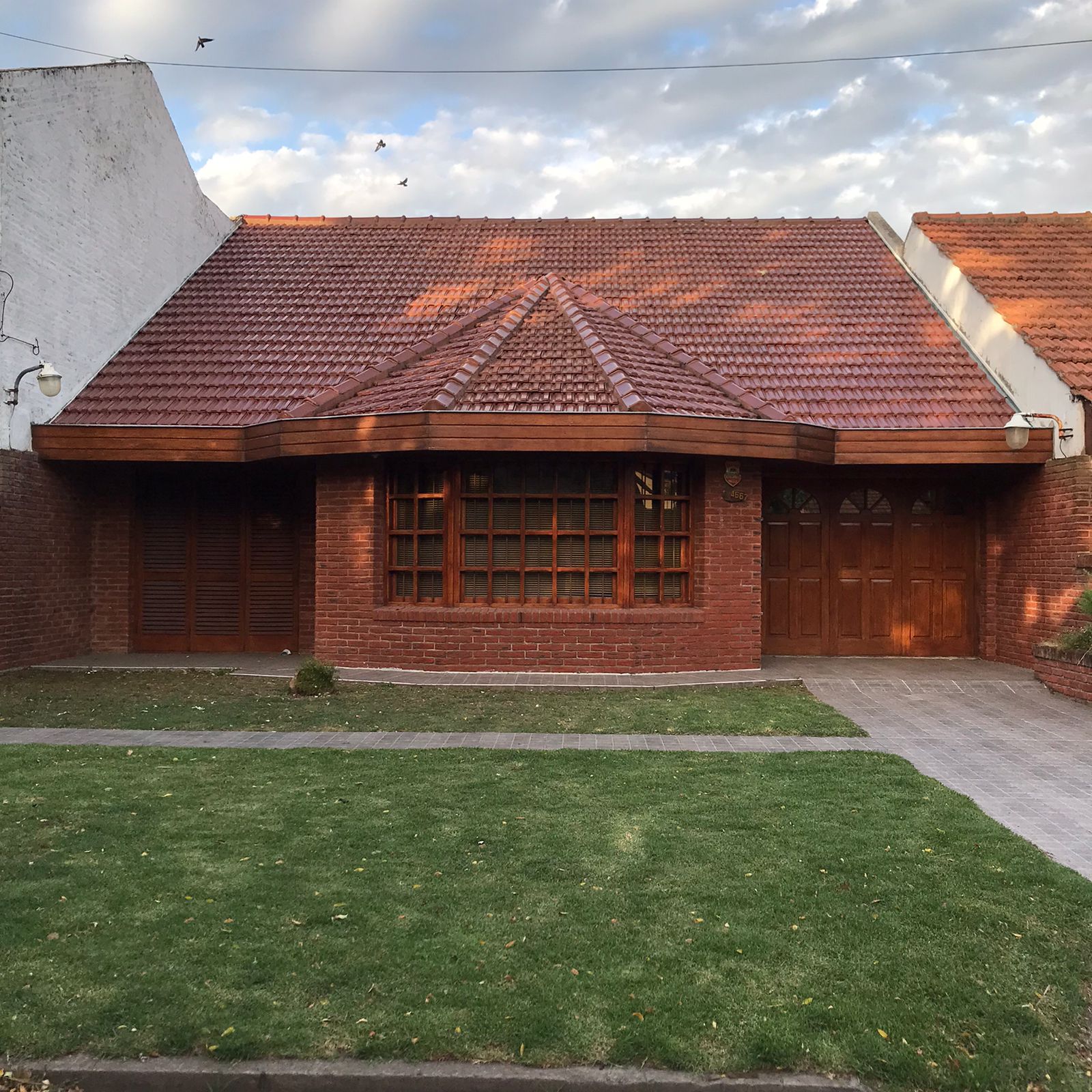 CHALET EN BARRIO CONSTITUCION