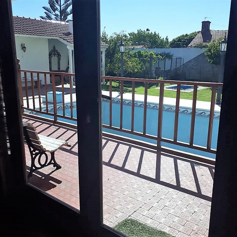 Gran chalet 6 ambientes Lomas Stella Maris