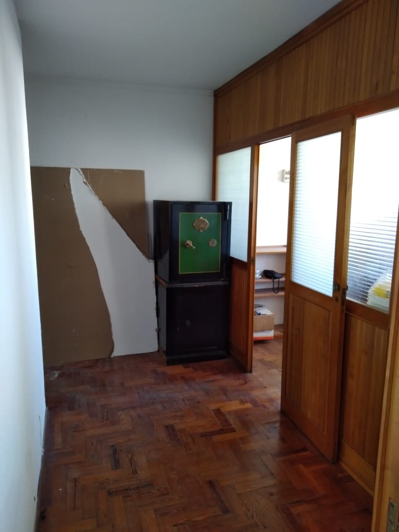 OFICINA DE 28 M2 A LA CALLE. MORENO Y SAN LUIS