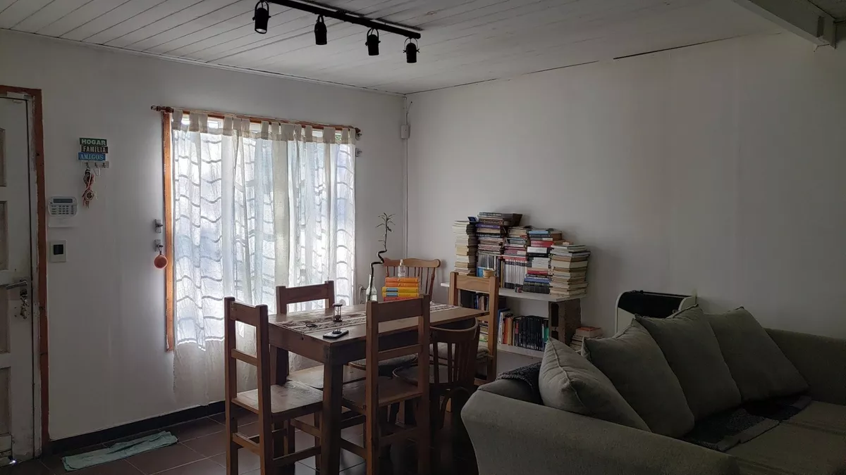 VENDE CASA 2 AMBIENTES MAR DEL PLATA