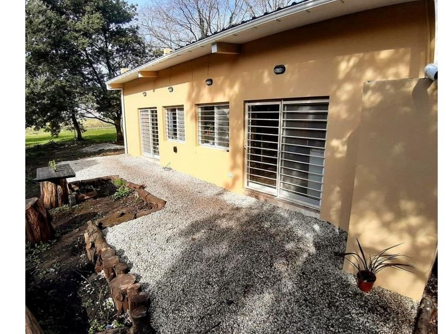 CASA 2 AMBIENTES C/AMPLIO TERRENO EN COLINA ALEGRE