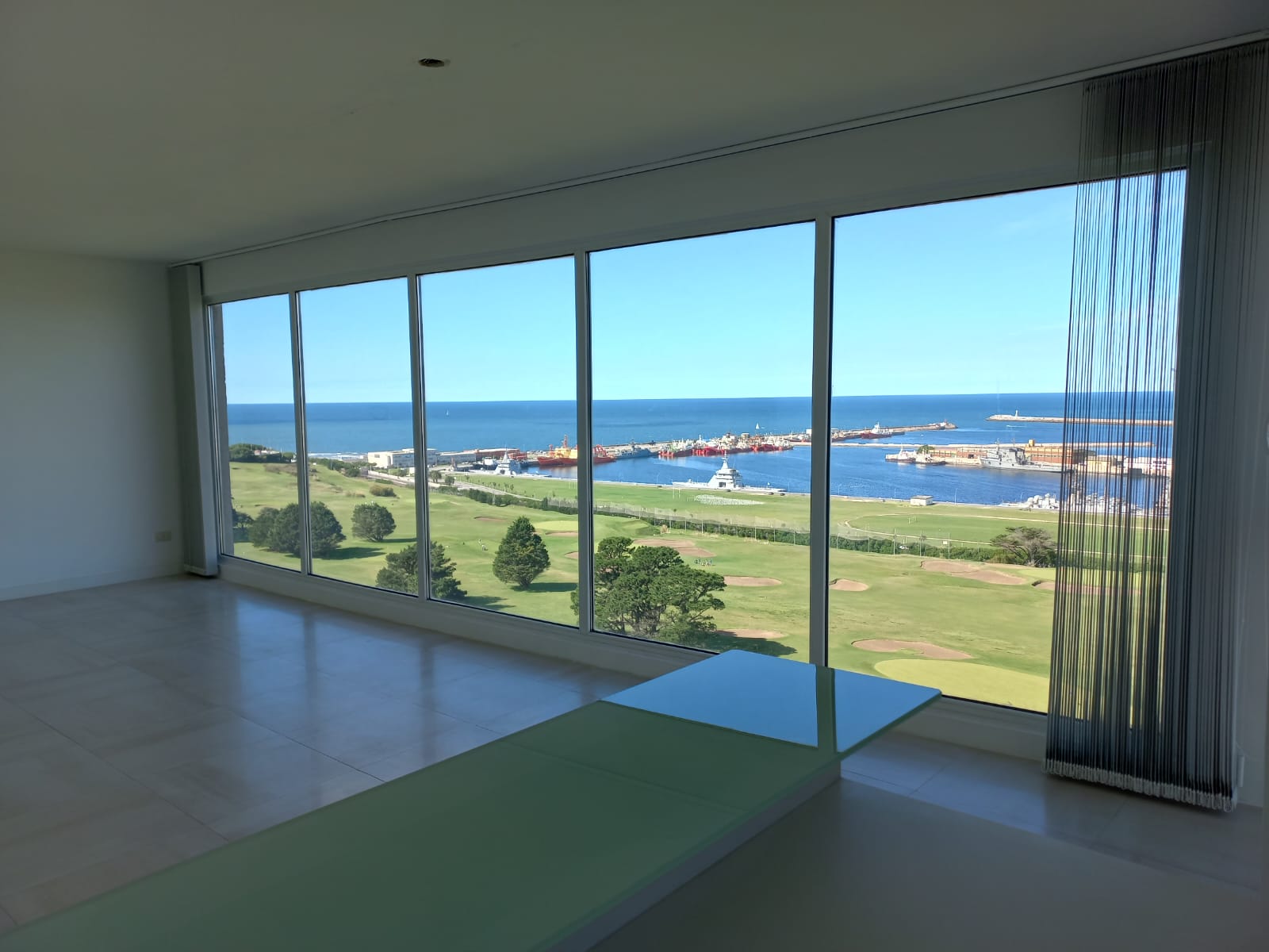 DEPTO 4 AMB VISTA AL GOLF Y A PLAYA  GRANDE