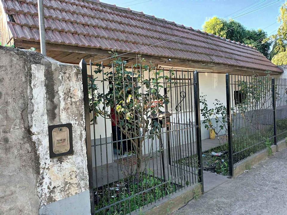 Casa Bª El Martillo 3 Ambientes