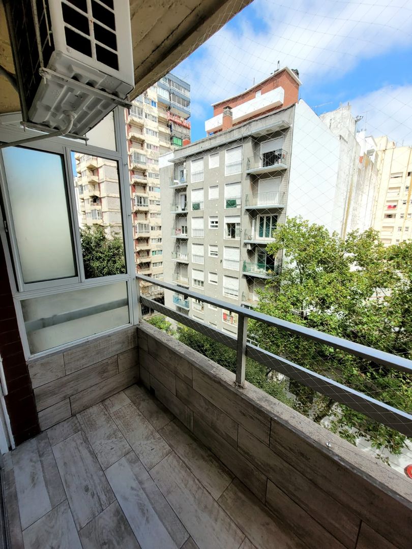 Departamento 2 ambientes Reciclado Plaza Colon