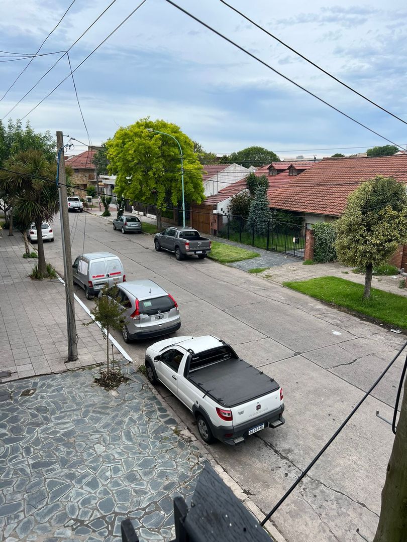 PH 3 AMBIENTES A LA CALLE