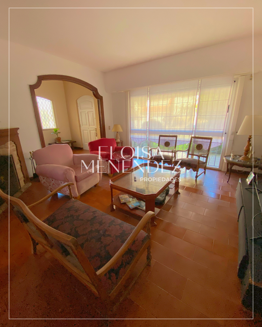 VENTA • CHALET • MAR DEL PLATA