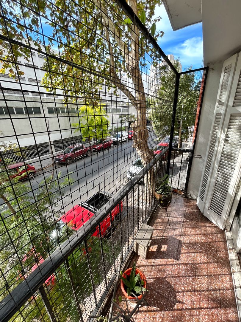 PISO EN VENTA PLAZA MITRE 