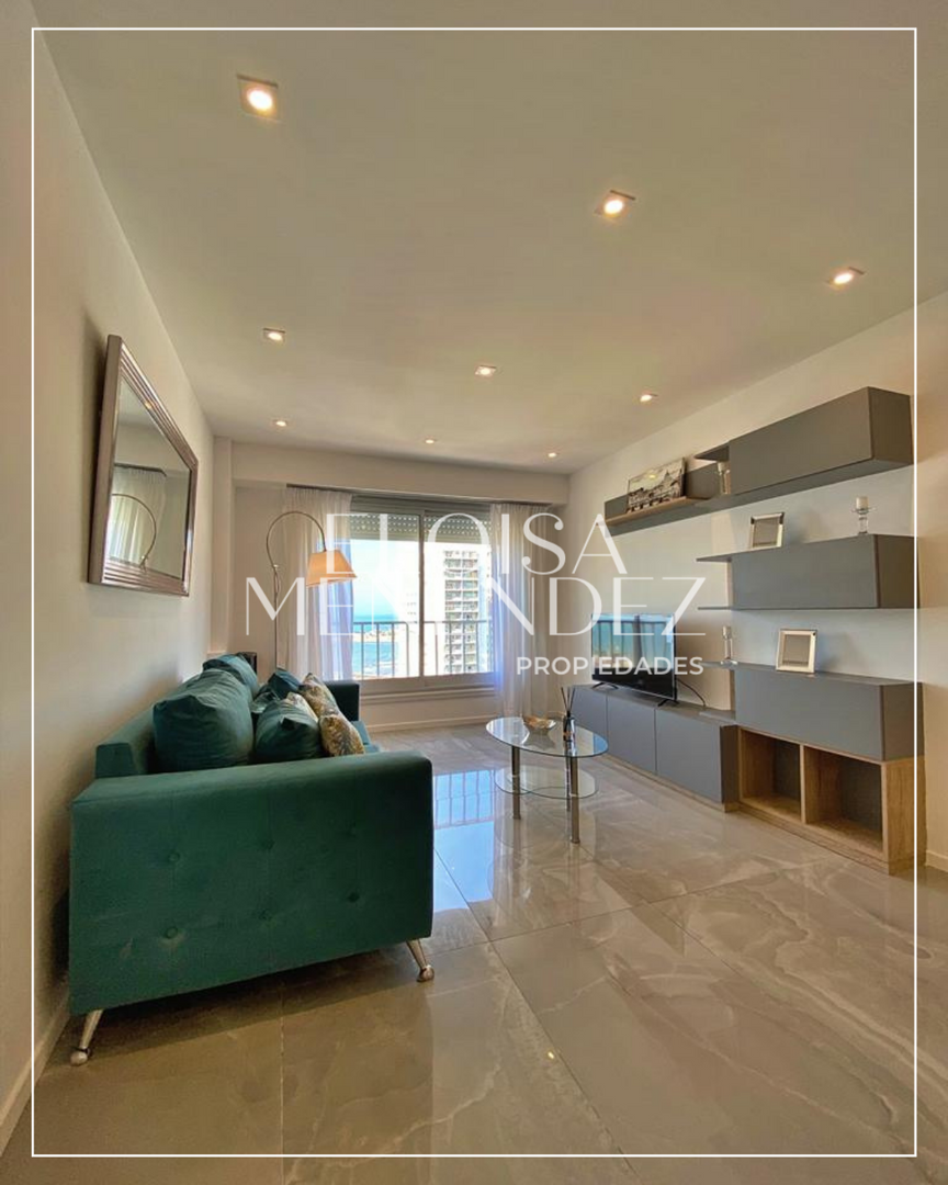 VENTA • DEPARTAMENTO 3 AMBIENTES CON VISTA AL MAR