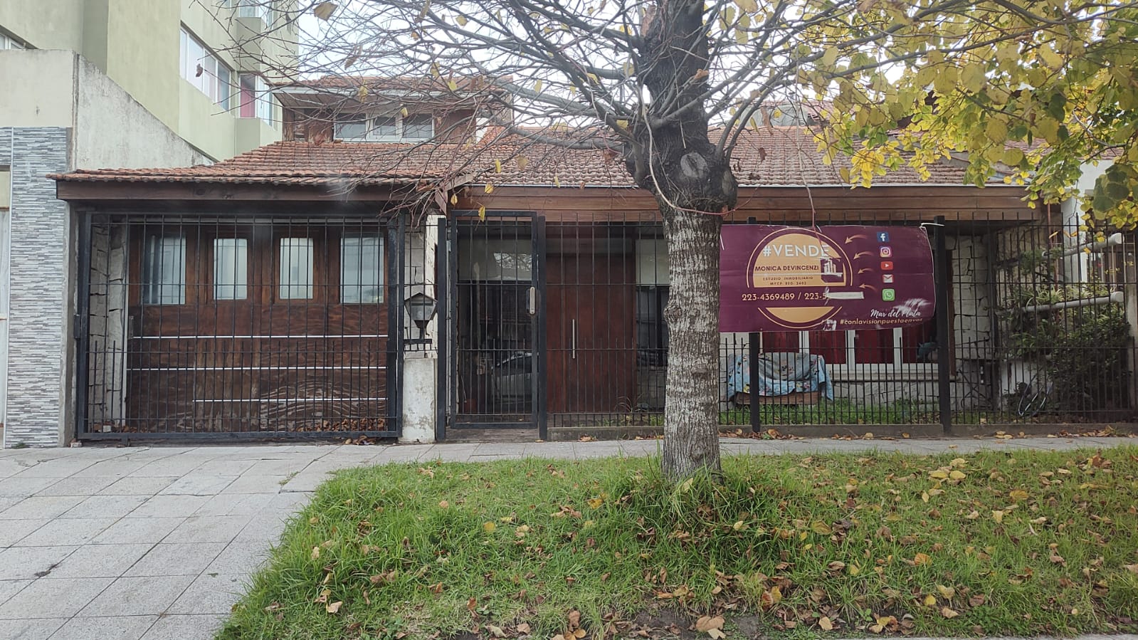 CASA  5 AMBIENTES, BARRIO VILLA PRIMERA