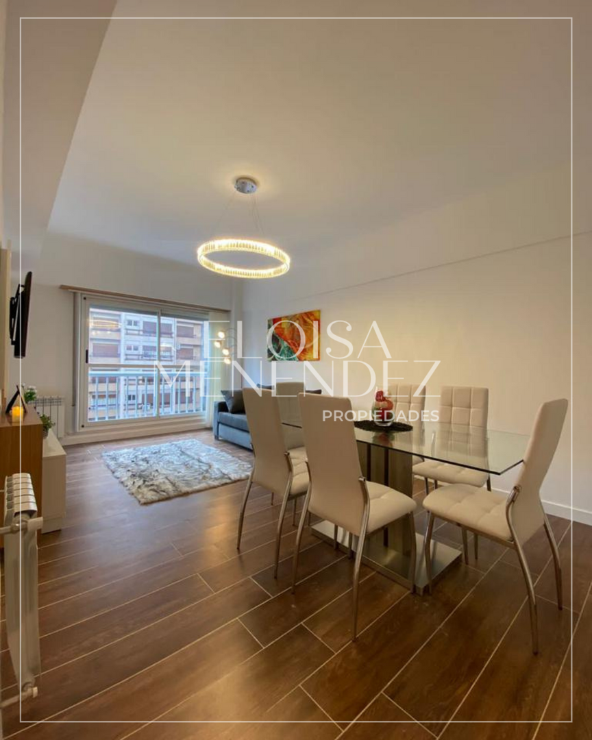 VENTA • DEPTO TRES AMBIENTES CON BALCÓN FRANCÉS