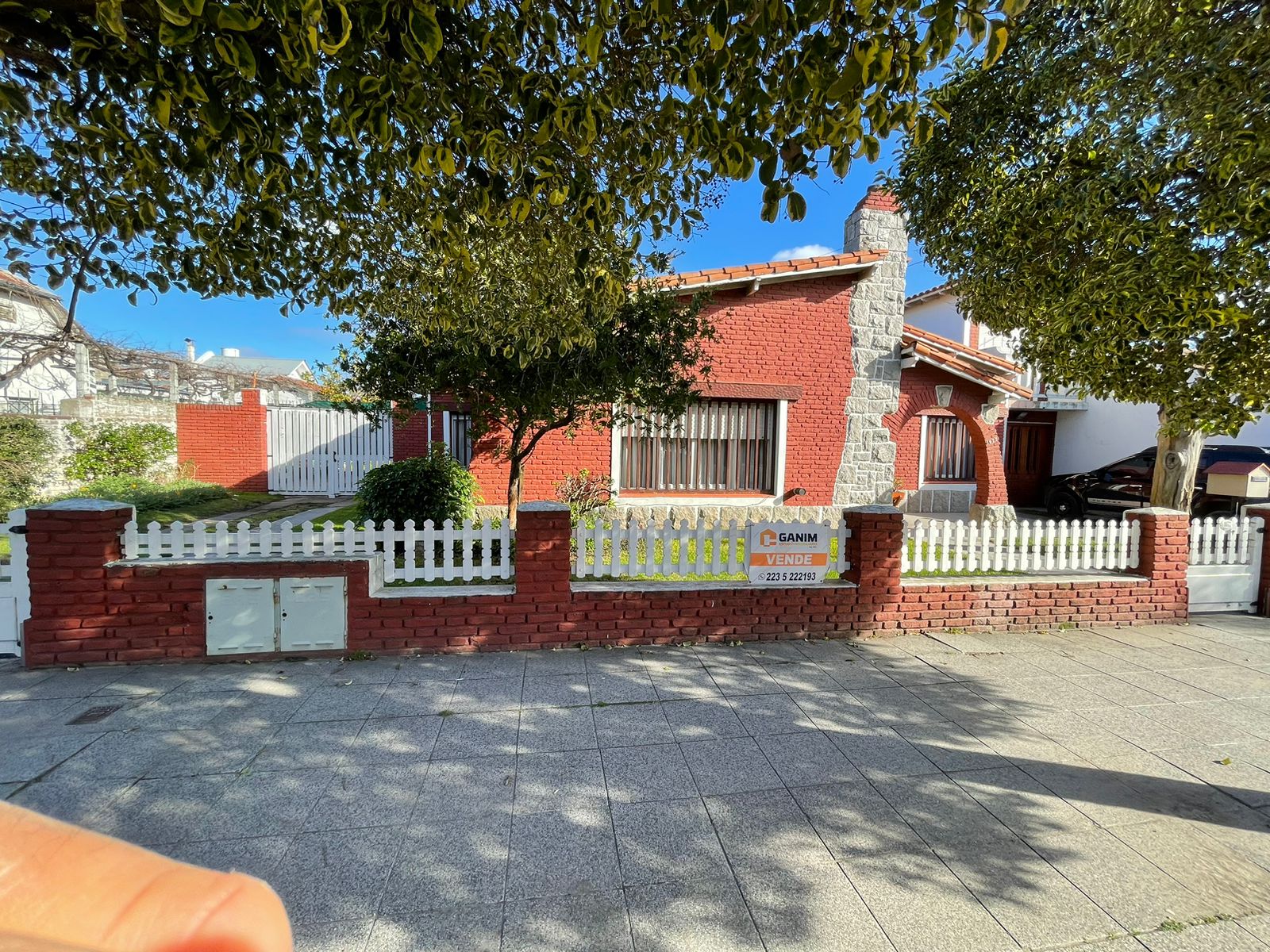 Chalet en Venta - 6 Ambientes - San Carlos