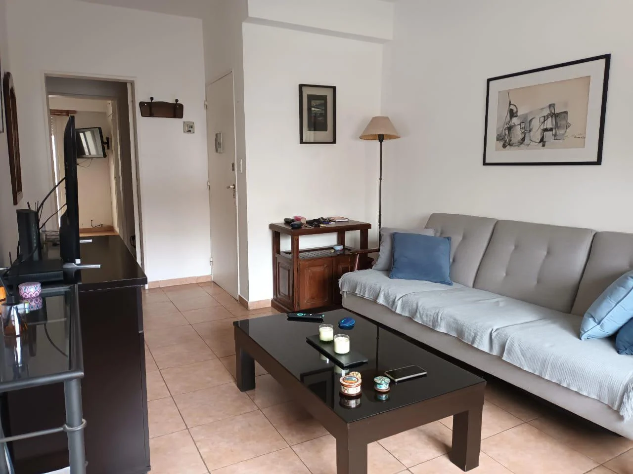 Departamento 2 ambientes c/ patio al frente recicl