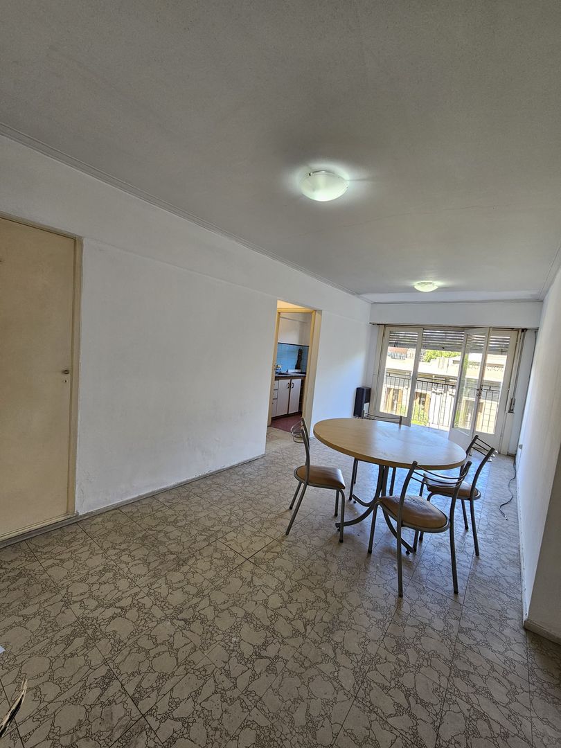 Departamento 1 ambiente al frente