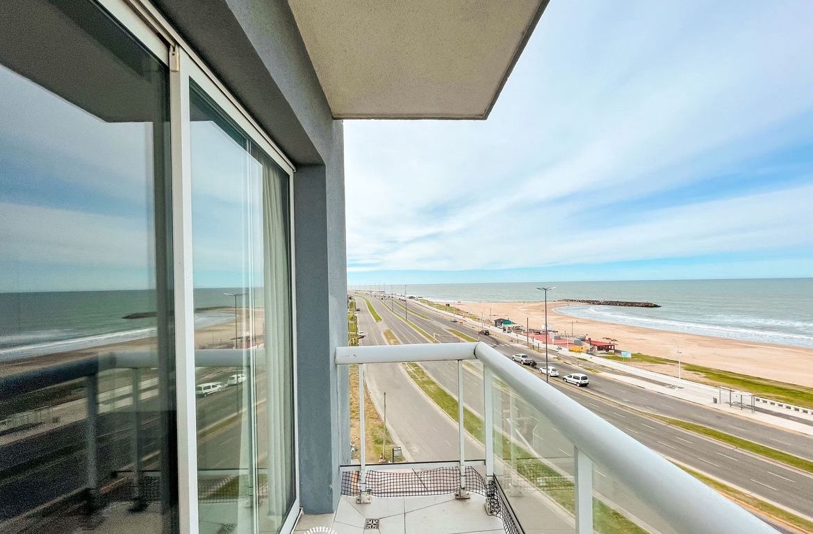 FH Venta Departamento 2 ambientes Frente al Mar