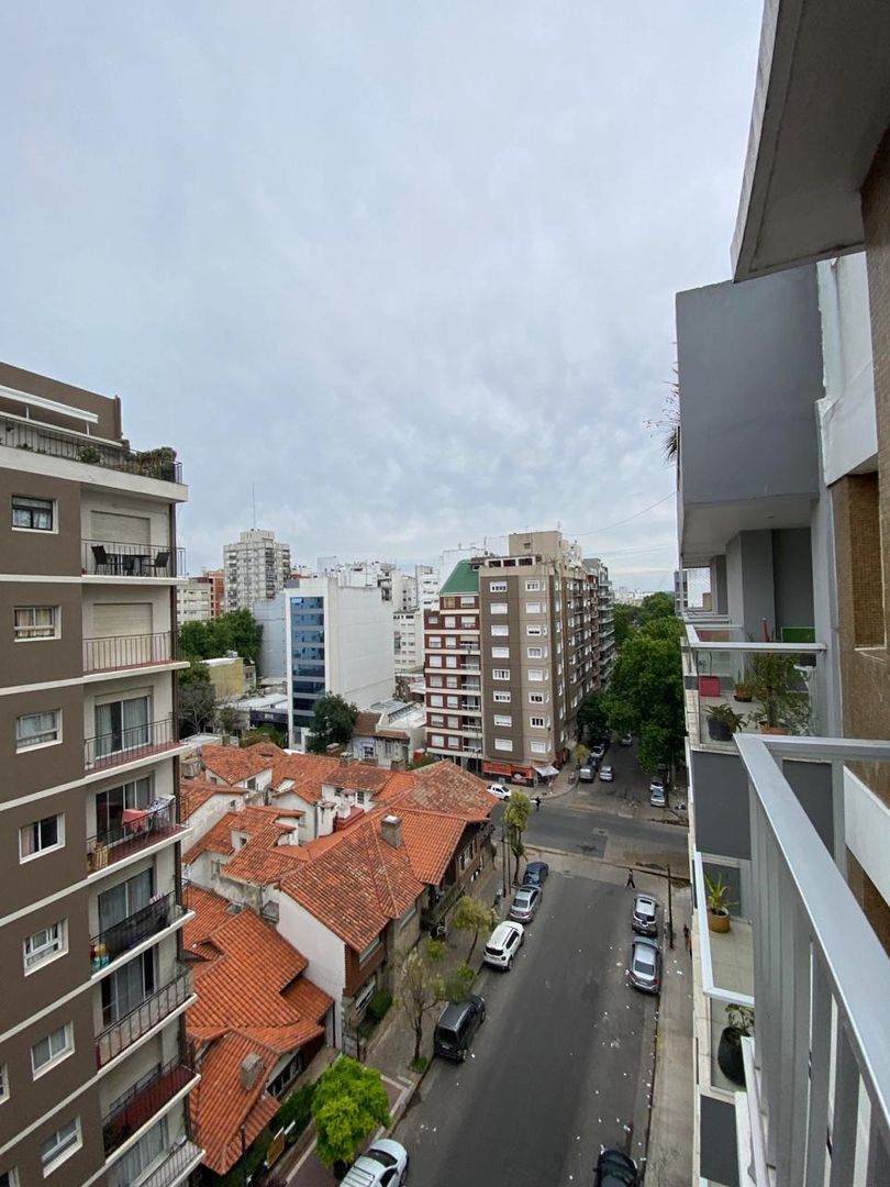 DEPARTAMENTO 3 AMBIENTES AL FRENTE CON BALCON