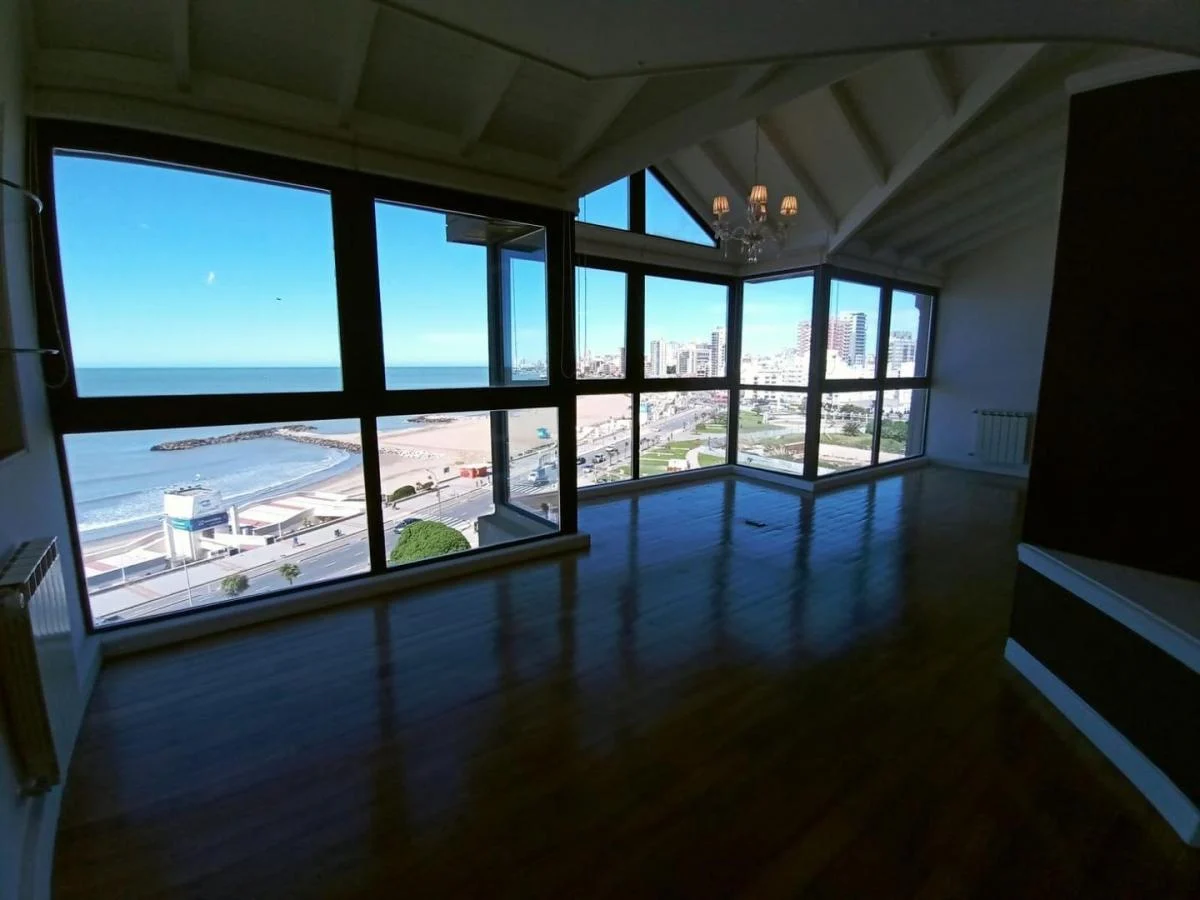 Departamento en Duplex 5 Amb Plaza España