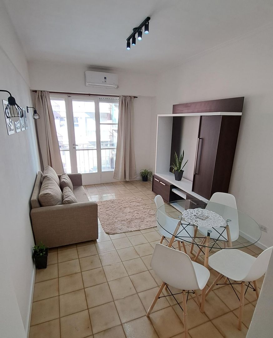 Departamento 2 ambientes al frente