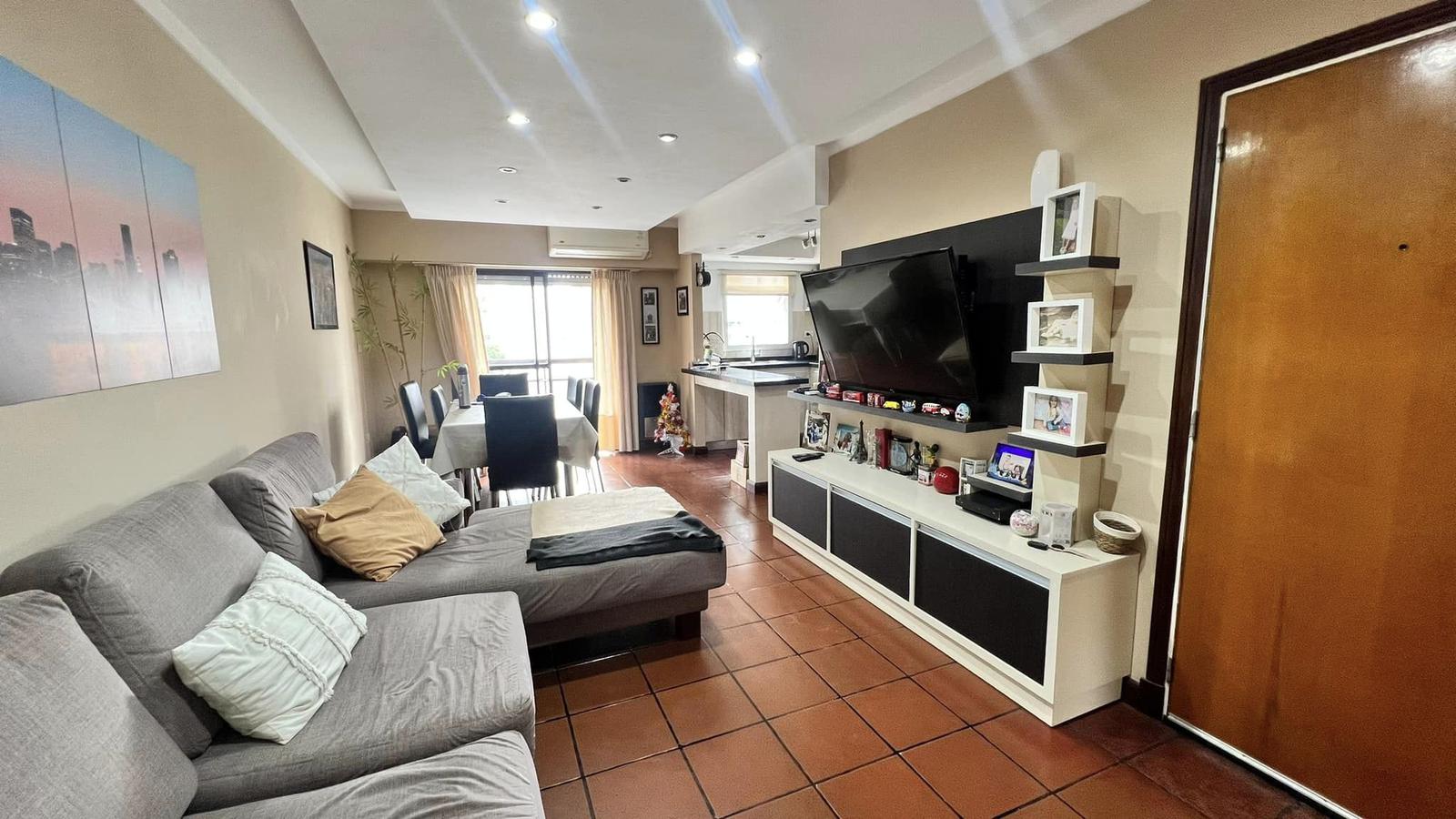 SEMIPISO DE 3 AMBIENTES EXTERNO