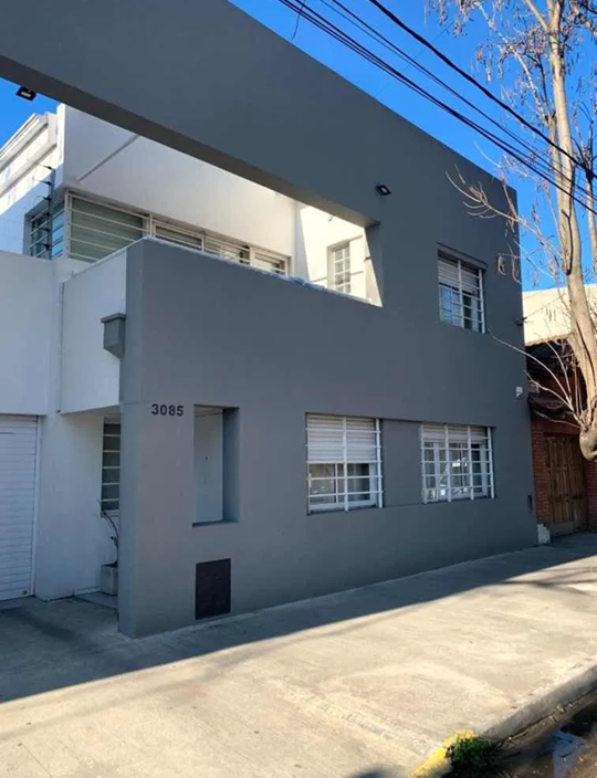 Chalet 5 amb corte moderno, cochera doble. Chauvin