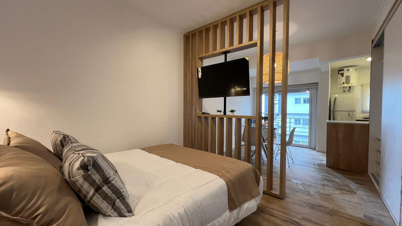 Departamento 1 ambiente c/balcon y vista al mar