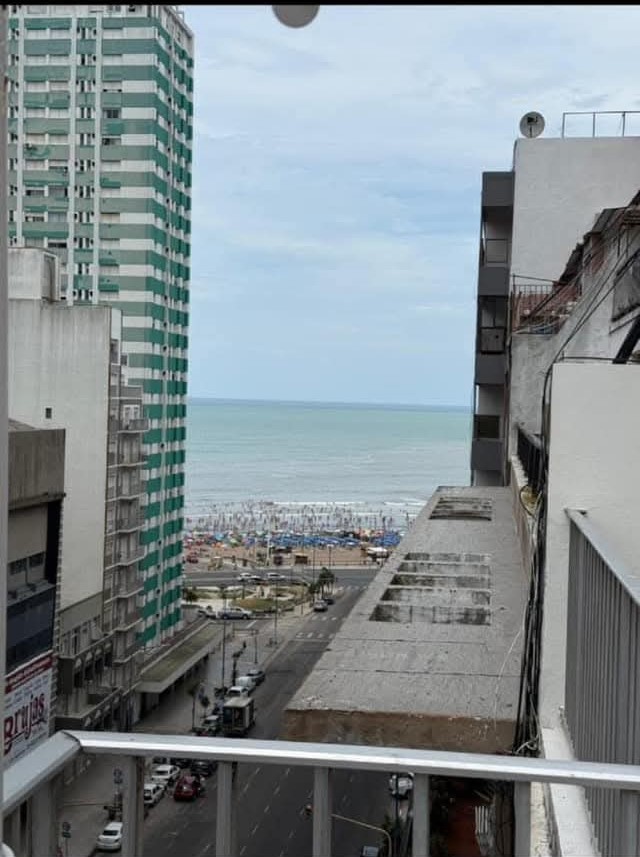 FH Venta de Departamento de 3 ambientes