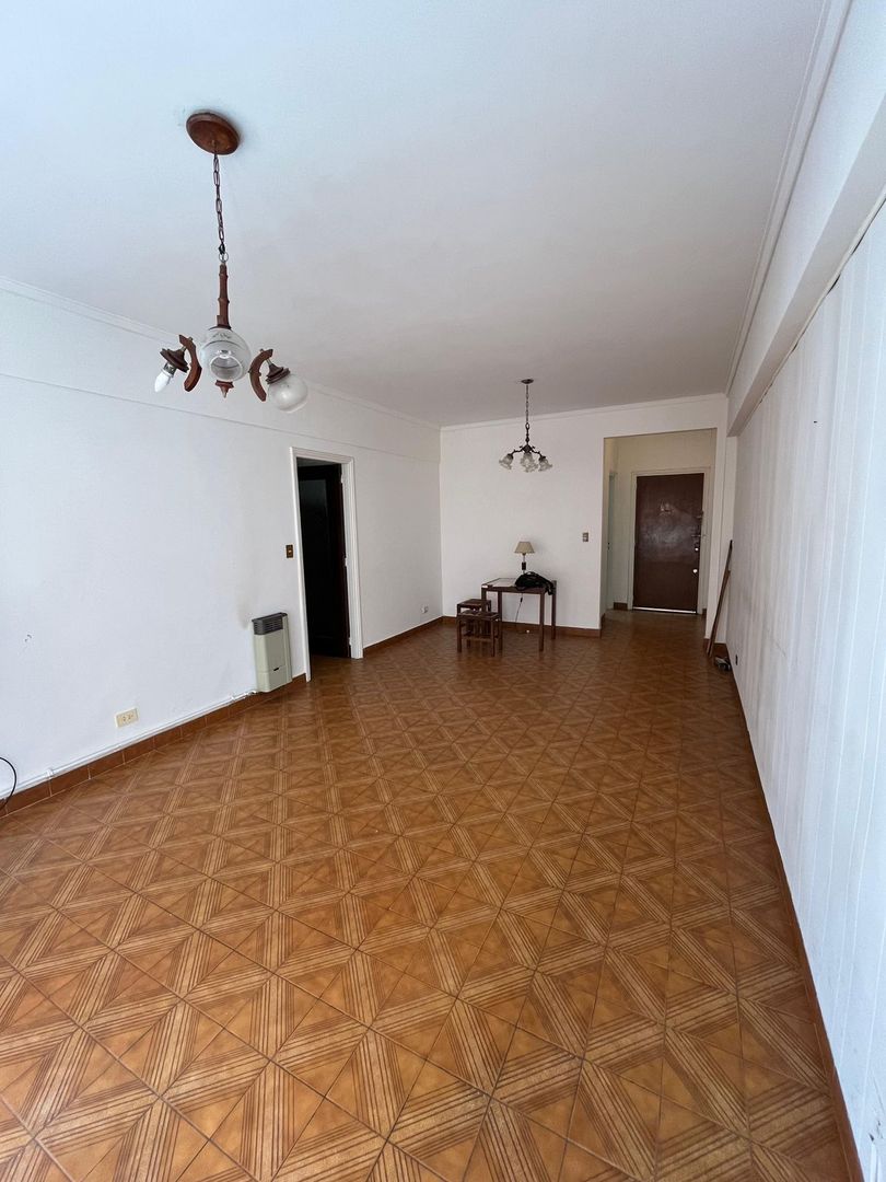 Departamento 3 ambientes con Dependencia y 2 Baños