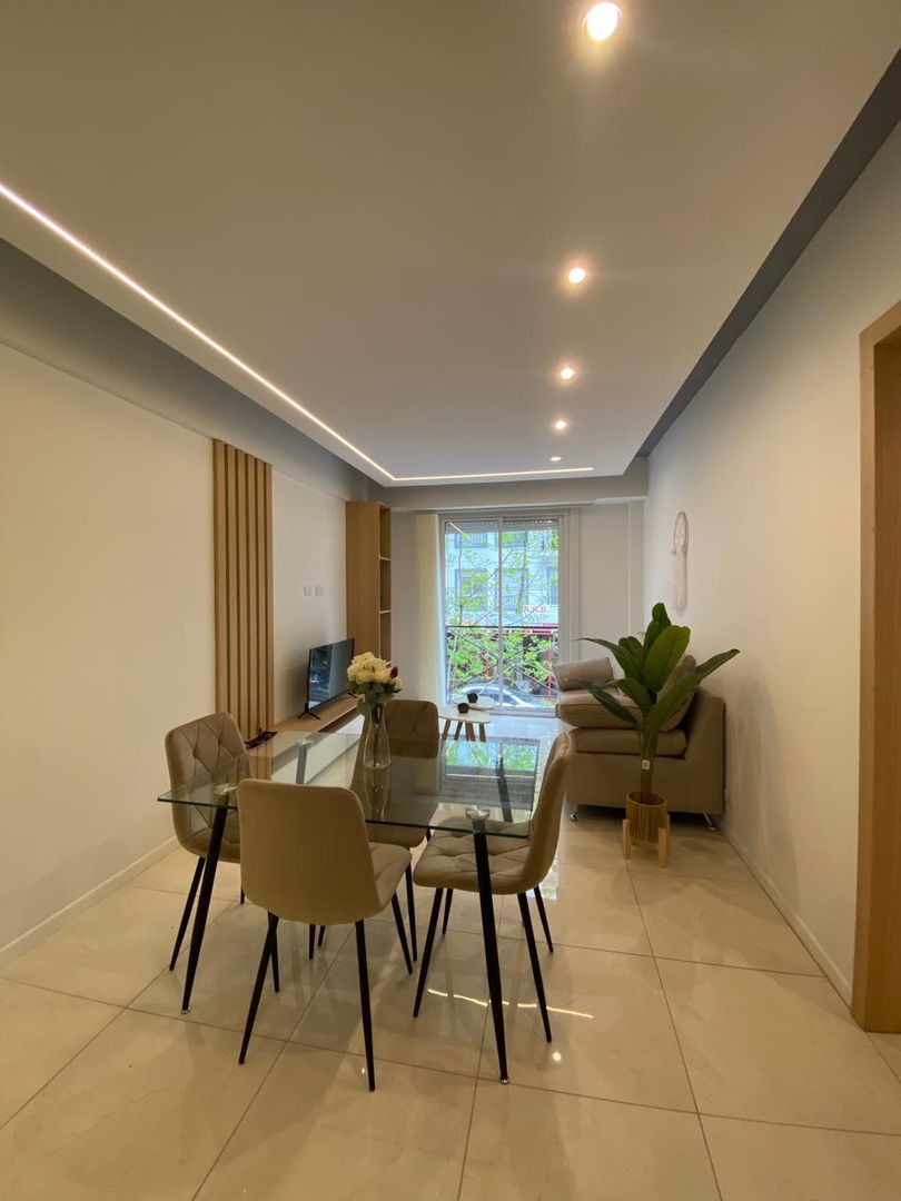Departamento 3 ambientes al frente balcon frances