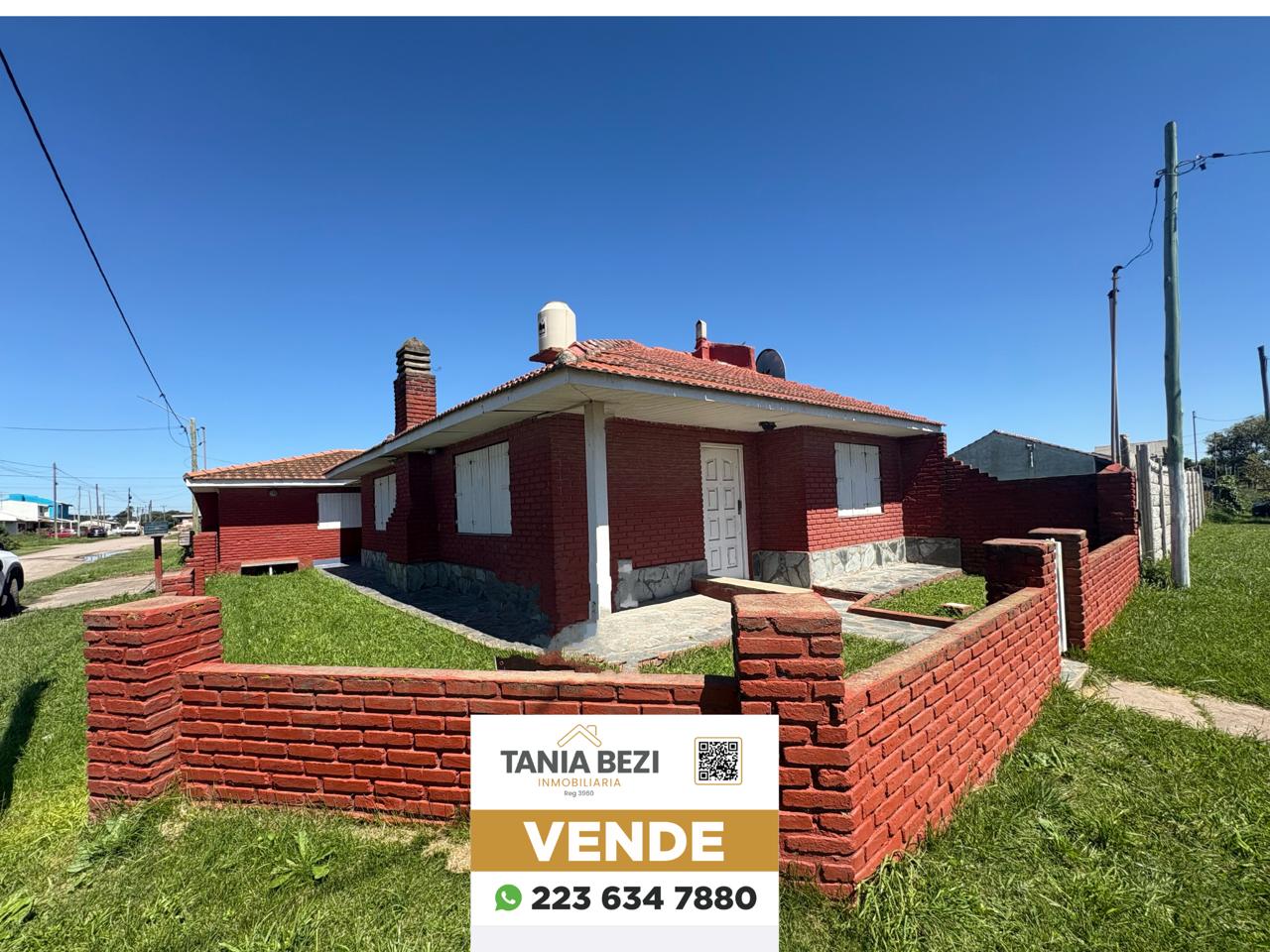 CHALET EN ESQUINA CON DEPARTAMENTO AL FONDO 