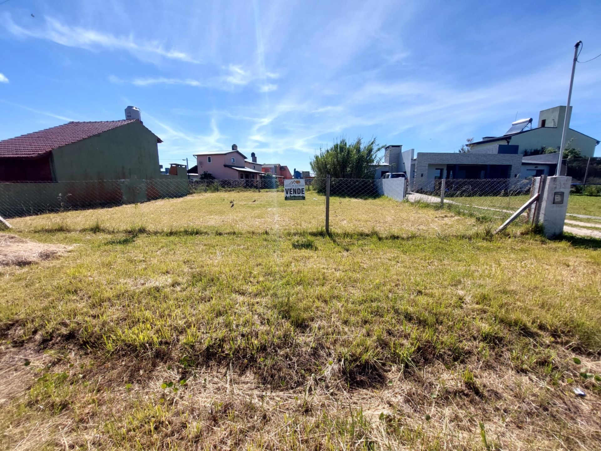 EN VENTA LOTE DE 400 M² EN CAMET NORTE   
