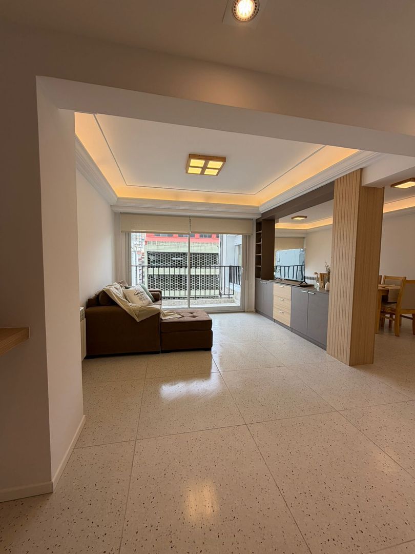 FH Venta departamento cuatro amb externo