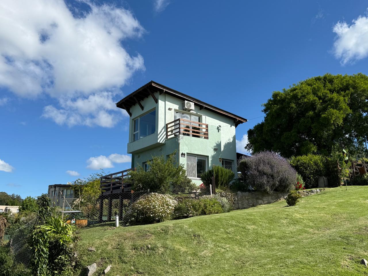 FH Venta de casa de 2 amb con gran parque, Sierra