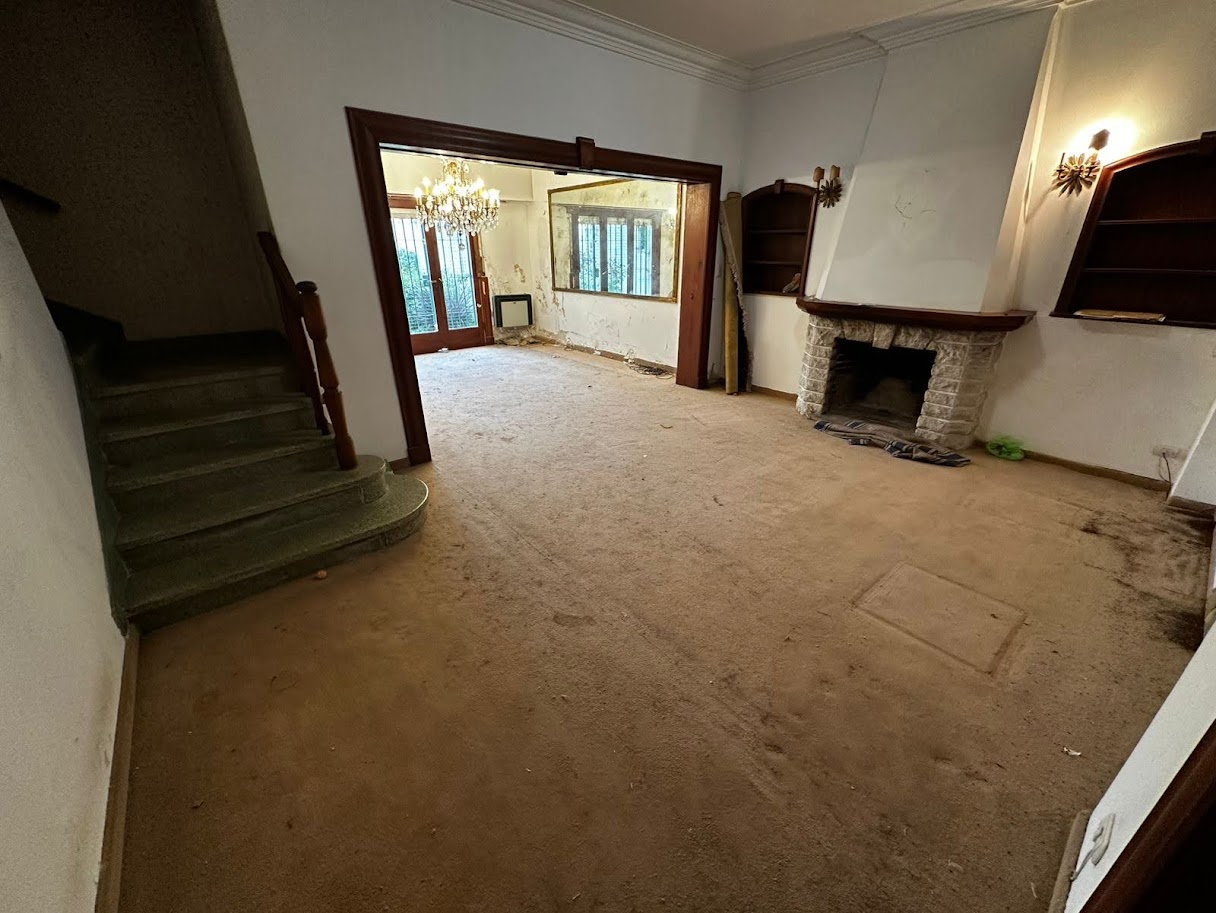Chalet a reciclar ideal uso profesional!!