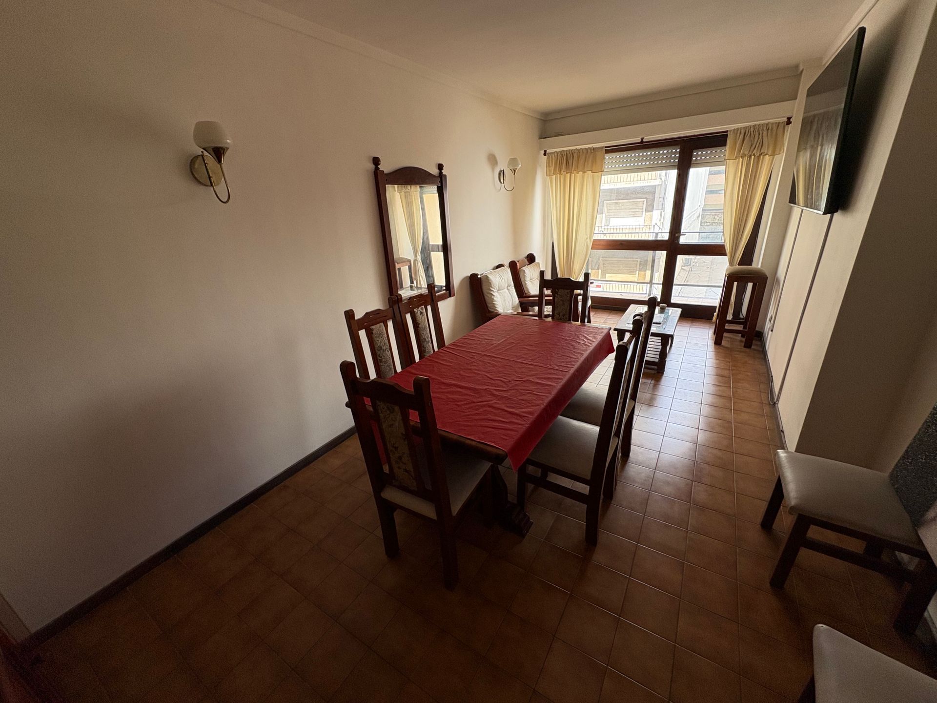 VENDEMOS DEPARTAMENTO DE 2 AMB CON DEP