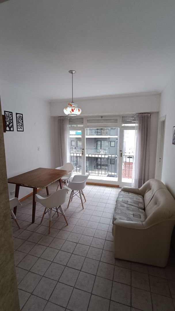 FH Venta departamento dos amb. externo con balcon