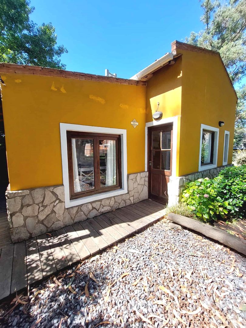 VENTA. 3 propiedades en un mismo lote, Atlántida
