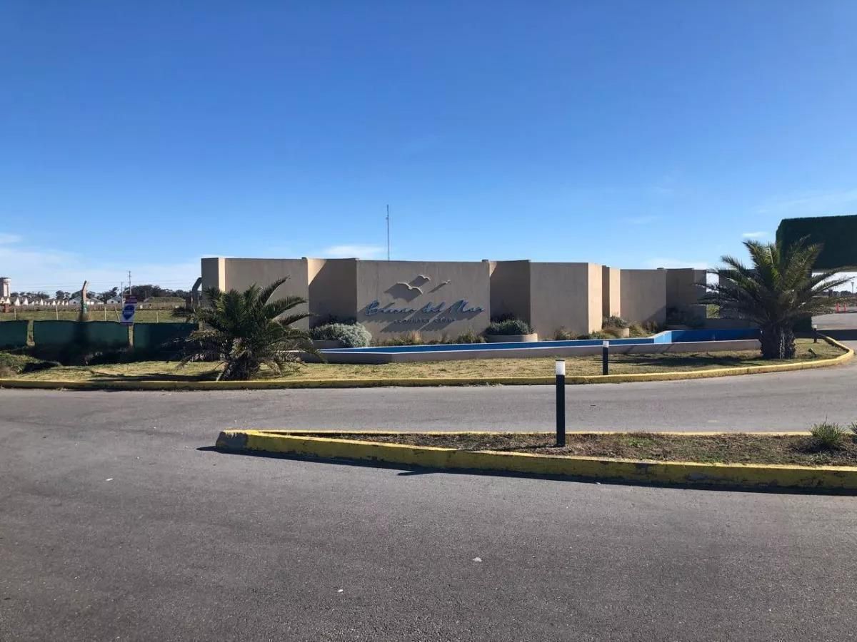 Lote en el barrio privado Brisas de Mar