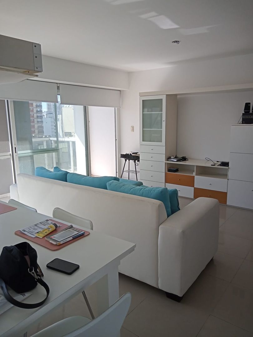 SEMIPISO 3 AMBIENTES CON COCHERA PLAZA MITRE 