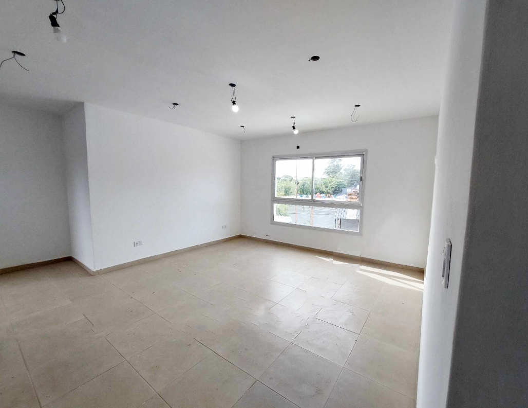 DEPARTAMENTO DE 3 AMBIENTES A ESTRENAR, CON PATIO