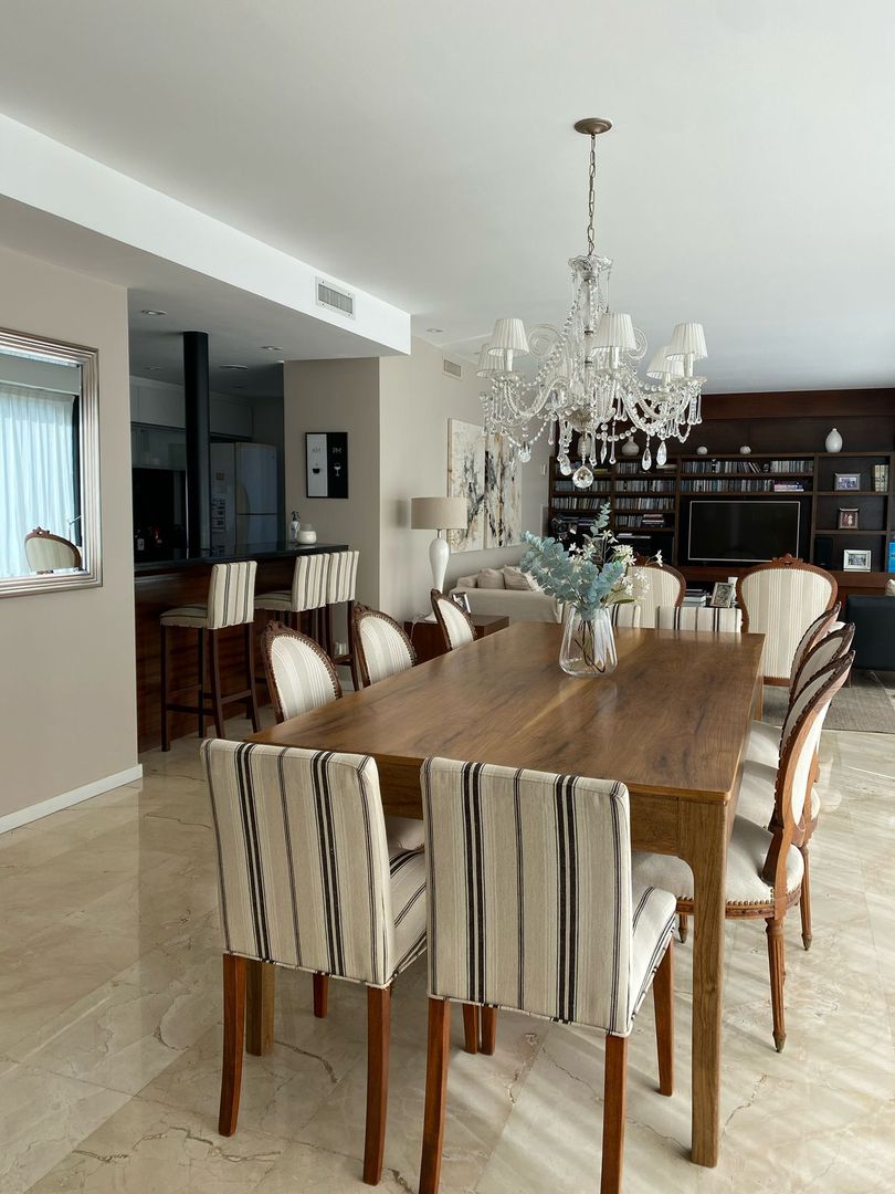 VENTA SEMIPISO MALECÓN LOS TRONCOS