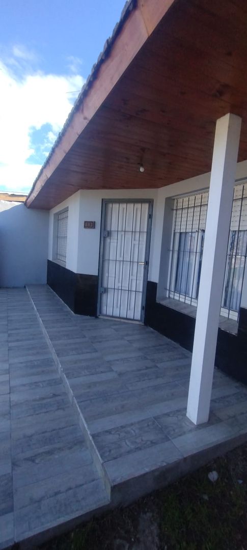 Casa 4 amb +depto 2 amb en Bosque Alegre