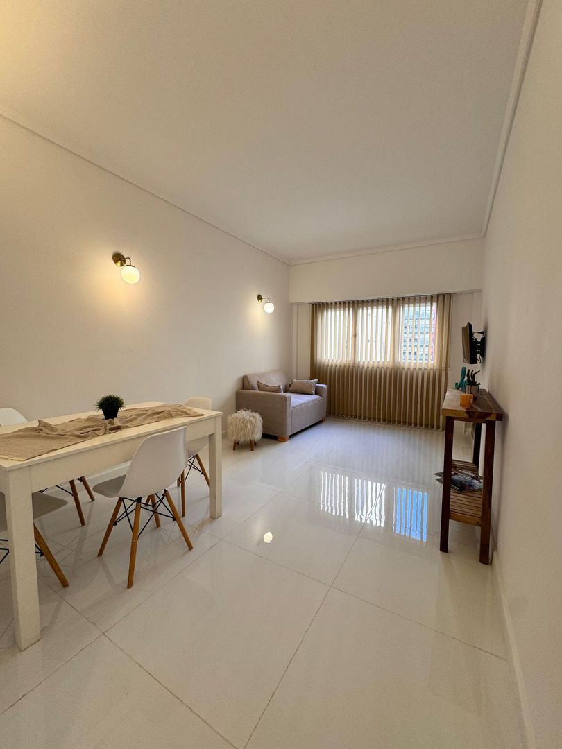 Departamento 2 Amb con dependencia y 2 baños