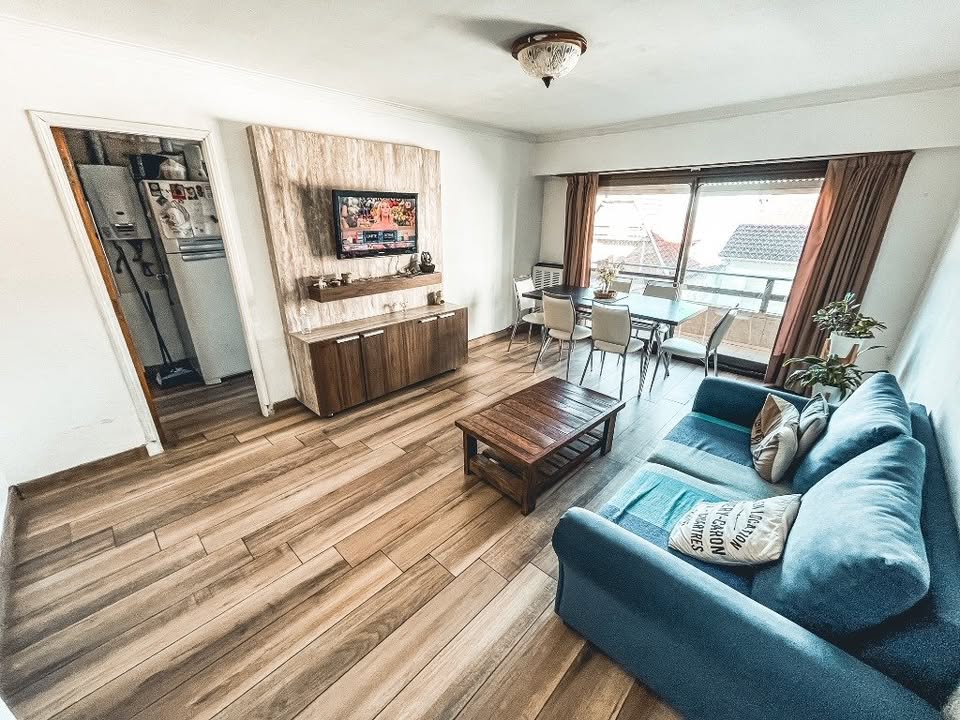 VENTA - SEMIPISO DE 3 AMB. RECICLADO MAR DEL PLATA