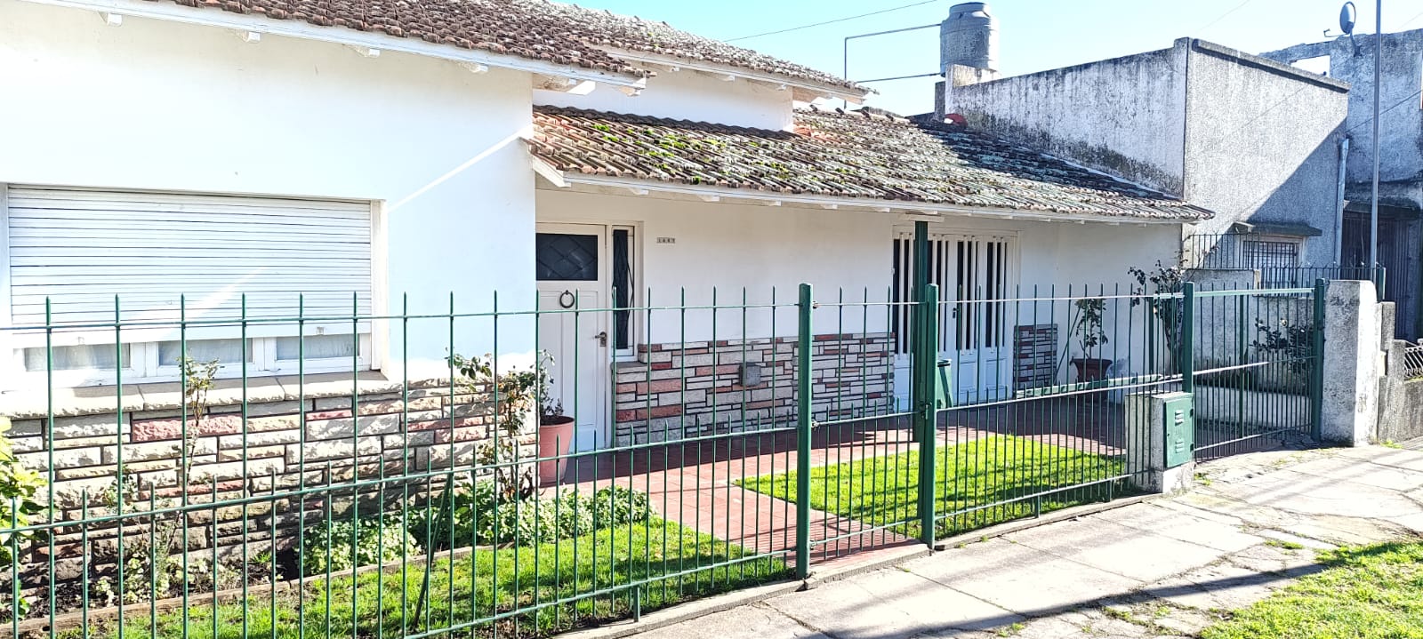Chalet 3 amb con quincho.