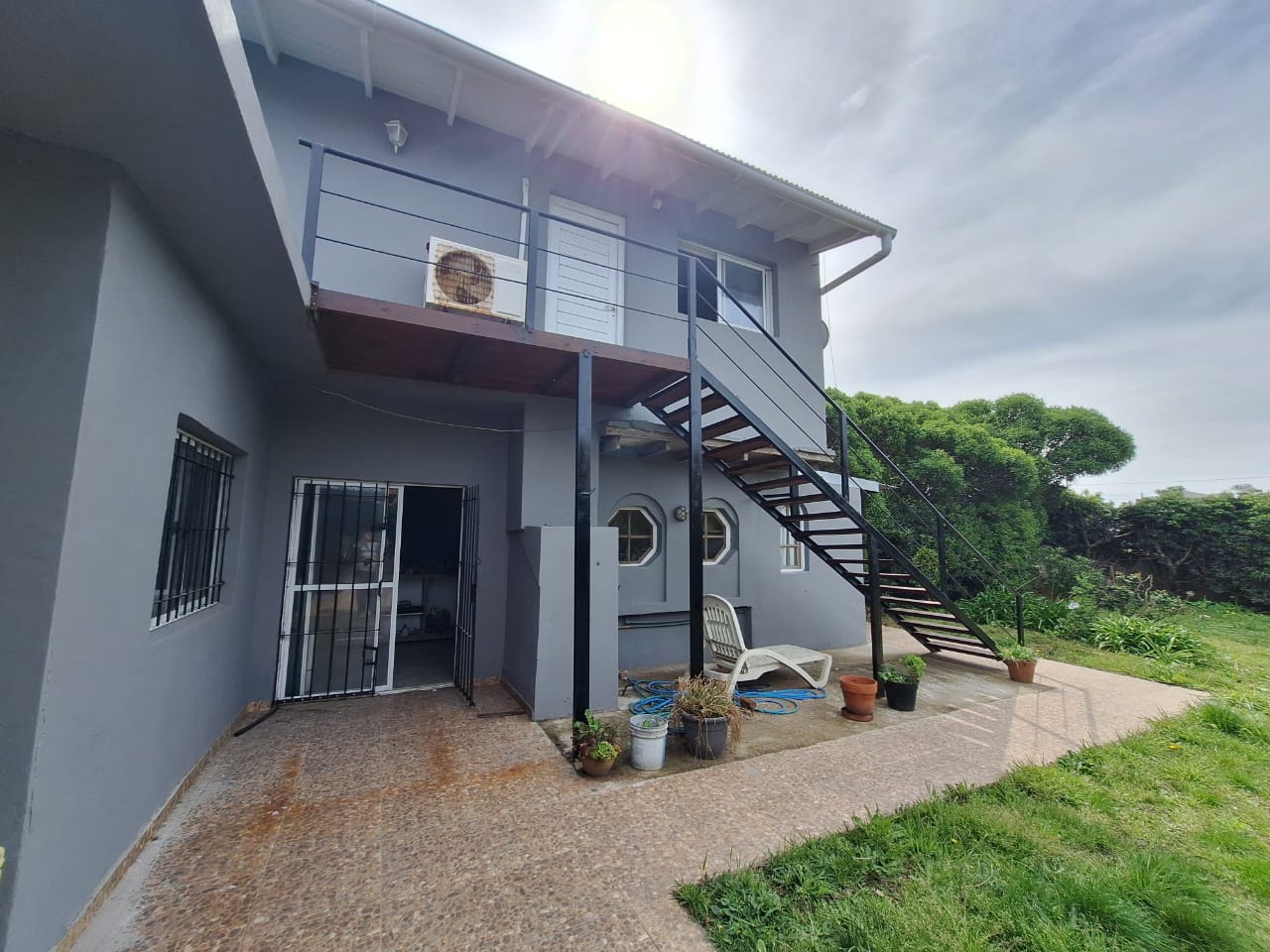 VENDE CASA Y DEPARTAMENTO PLAYA DORADA